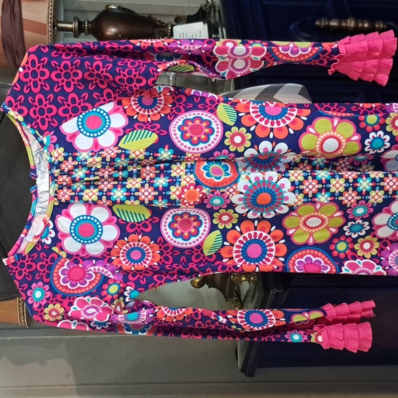 Country Daisies dress - Picture 2 of 7